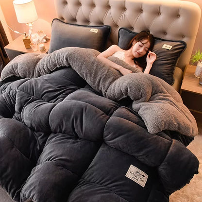 Ultra-Thick Dual-Sided Winter Cloud Comforter