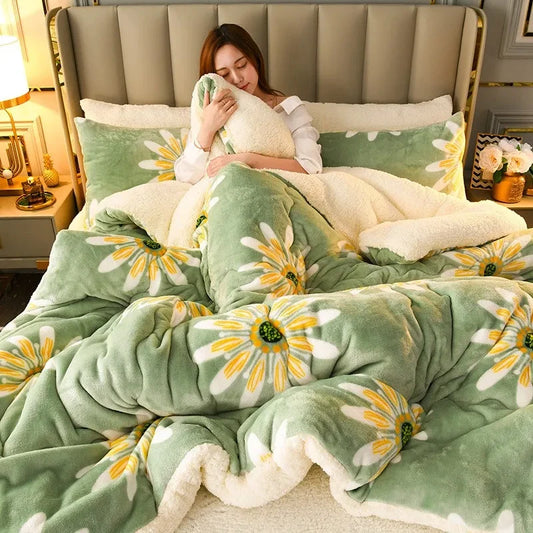 Ultra-Warm Thickened Flannel Winter Comforter