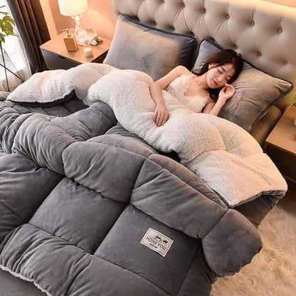 Ultra-Thick Dual-Sided Winter Cloud Comforter
