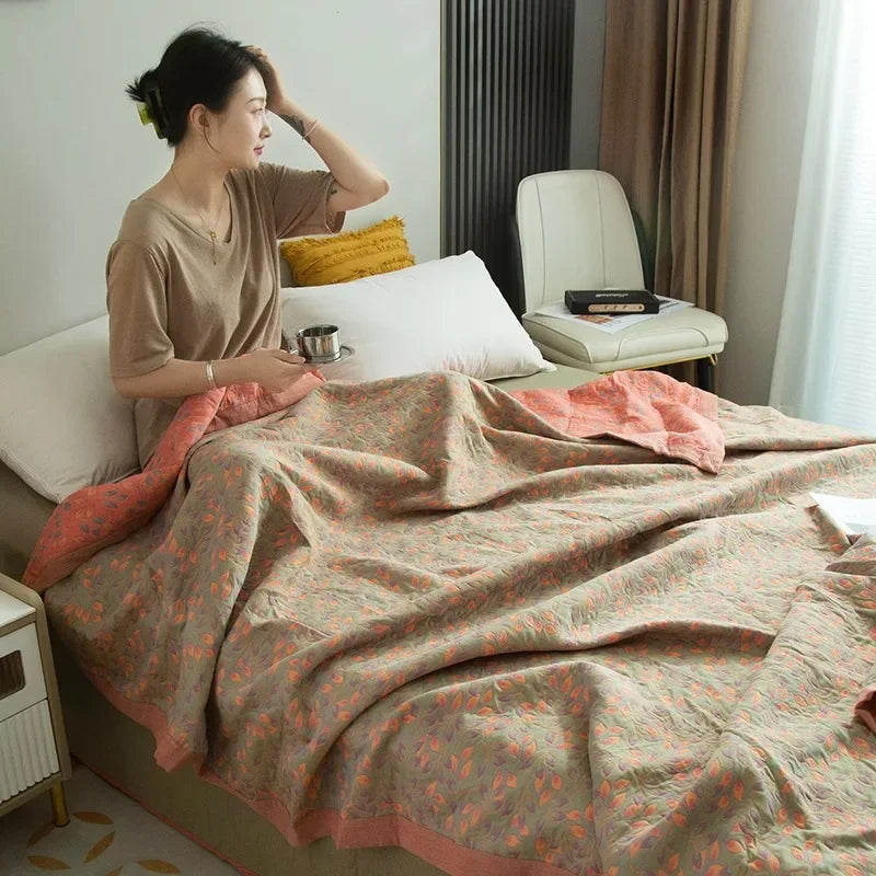 Triple-Layered Breathable Cotton Jacquard Quilt