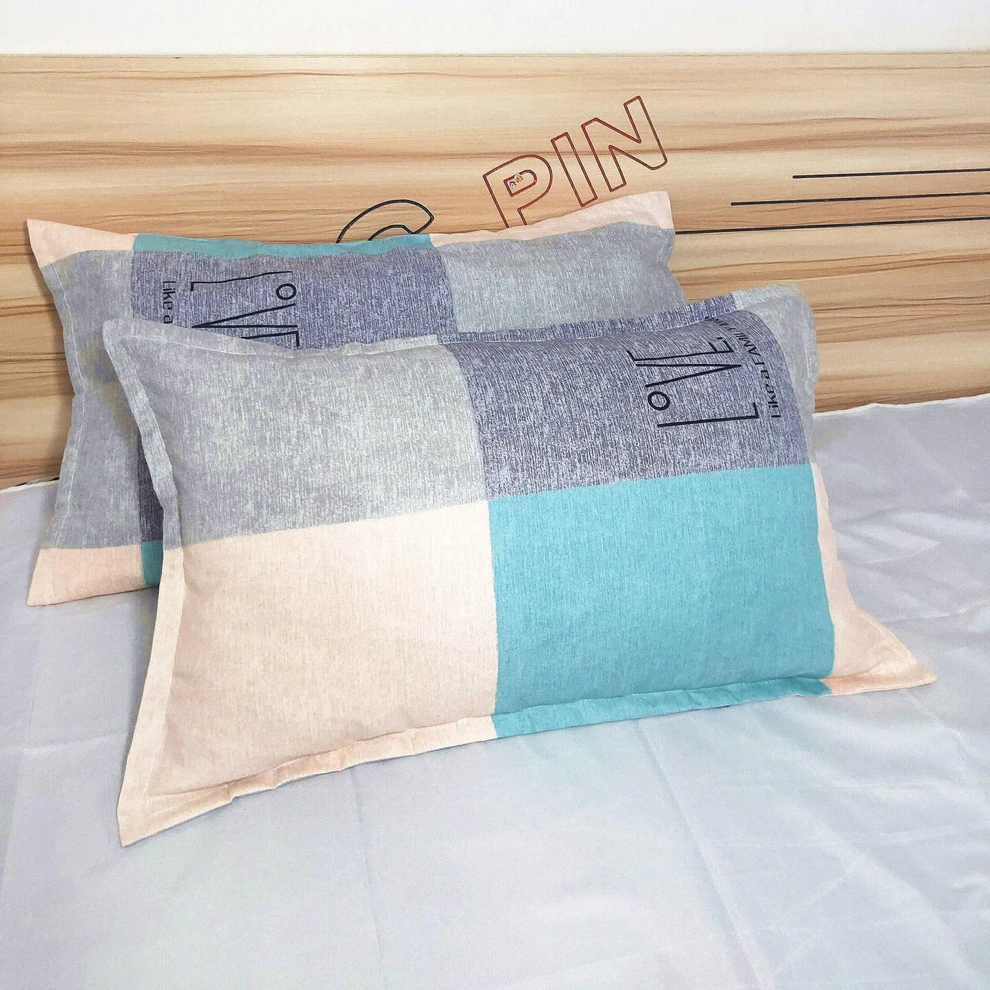Soft Floral Non-Toxic Accent Pillowcase