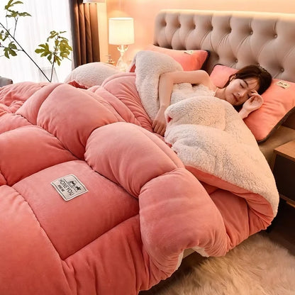Ultra-Thick Dual-Sided Winter Cloud Comforter